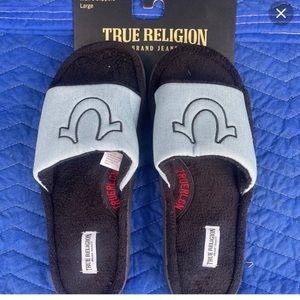 True Religion Slippers MULTIPLE SIZE
